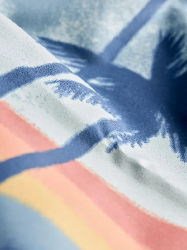 Faherty X Slowtide Quick-Dry Picnic Blanket - Palm Rainbow Ombre