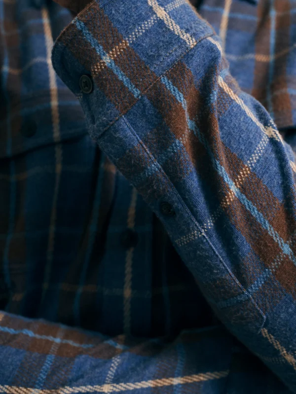 Legend™ Sweater Shirt - Alpine Lake Plaid