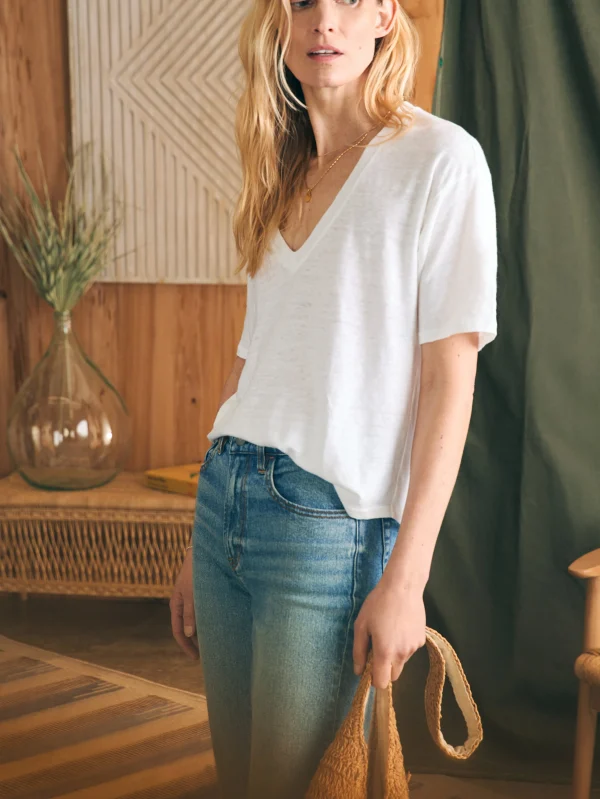 Oceanside Linen V-Neck Tee - White