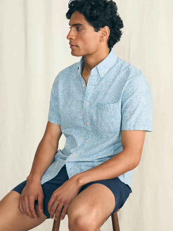 Short-Sleeve Stretch Playa Shirt - South Pacific Geo